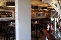 Obaiona Café, Le bar
